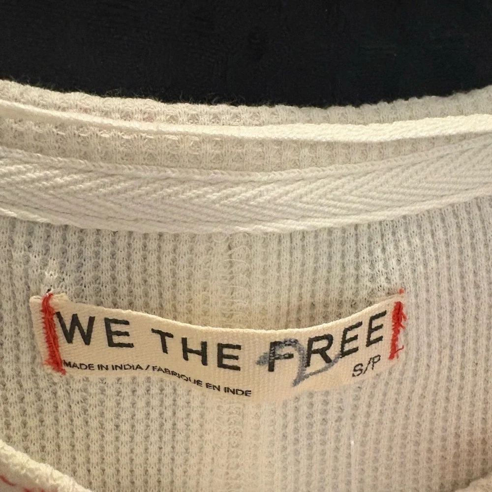 Free People We The Free Merry Meowy Tee Small Color: Ivory Combo NWT - Picture 7 of 8